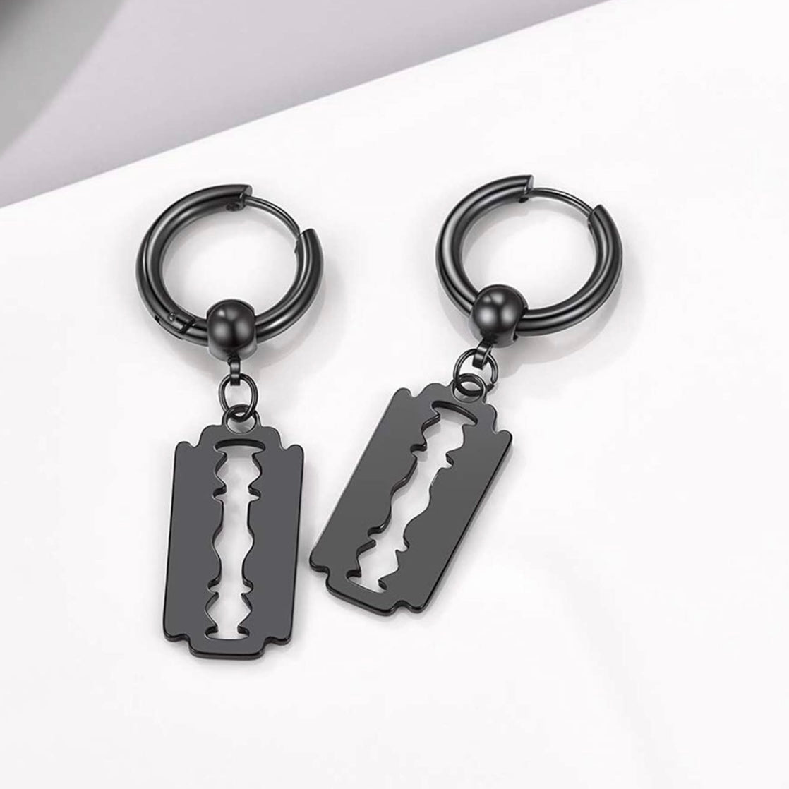 EARRINGS : STAINLESS STEEL RAZOR BLADE